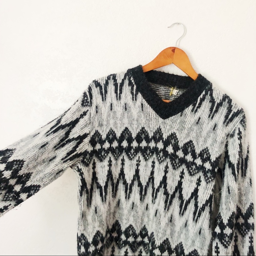 Vintage Zigzag Sweater